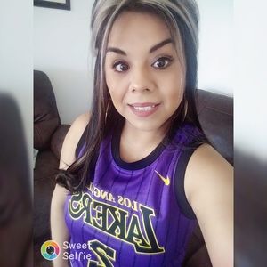 Meet your Posher, Mari